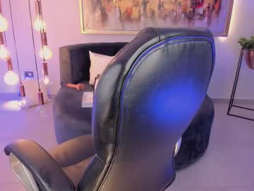 Sophiebarnett_ Chaturbate stream image from October 13, 2025