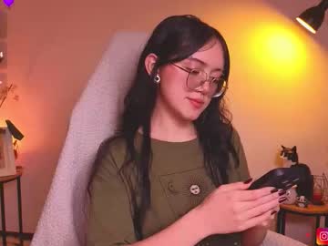 Suzumi_ Chaturbate stream image from October 13, 2025