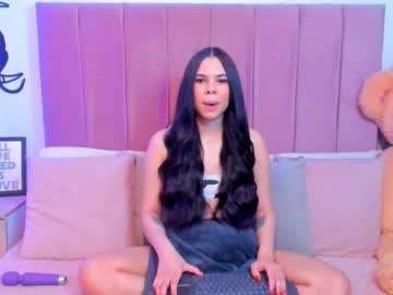 Angiegriffin Chaturbate stream image from October 13, 2025