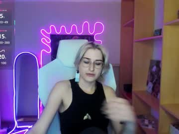 Caroline_Carterr Chaturbate stream image from October 13, 2025