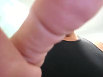 Luisgspotdetector Chaturbate stream image from October 13, 2025
