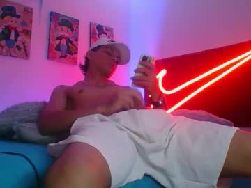 Andersonz98 Chaturbate stream image from October 13, 2025