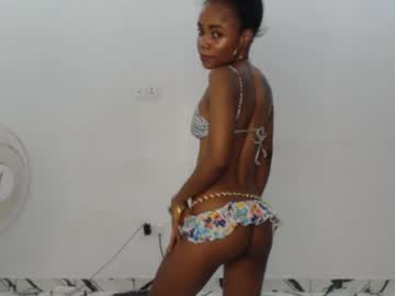 Ellababy8 Chaturbate stream image from October 13, 2025
