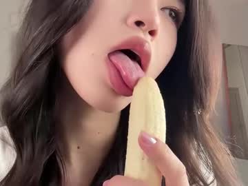 Yourlittlesunrise_ Chaturbate stream image from October 13, 2025