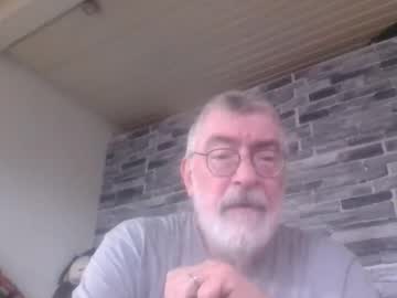 Pinholder Chaturbate stream image from October 13, 2025
