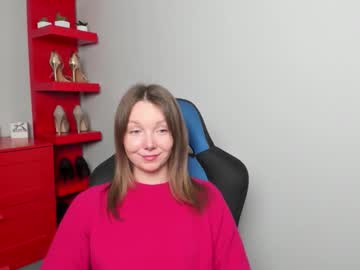 Beautyzoexx Chaturbate stream image from October 13, 2025