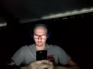 Hansole12 Chaturbate stream image from October 13, 2025