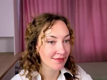 Jeanetteswanson Chaturbate stream image from October 13, 2025