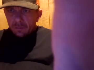 Creameatr Chaturbate stream image from October 13, 2025