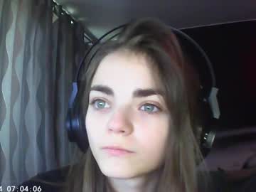 Sophiesuvi Chaturbate stream image from October 13, 2025