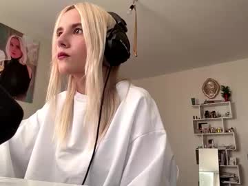 Redahaaz Chaturbate stream image from October 13, 2025