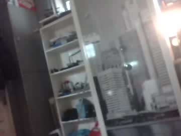 Slutviki Chaturbate stream image from October 13, 2025