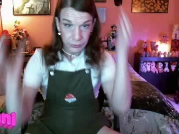 Dan4romearth Chaturbate stream image from October 13, 2025