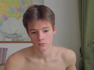 Timytwinkboy Chaturbate stream image from October 13, 2025