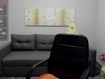 Mira_Whitme Chaturbate stream image from October 13, 2025