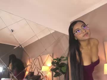 Amberblazze Chaturbate stream image from October 13, 2025
