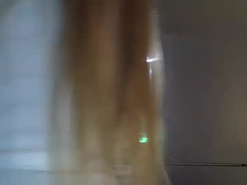 Lindsisecret Chaturbate stream image from October 13, 2025