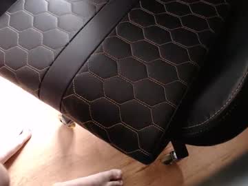Pritter020 Chaturbate stream image from October 13, 2025