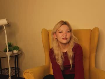 Jazminkozisek Chaturbate stream image from October 13, 2025