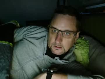 Wirzwei8883 Chaturbate stream image from October 13, 2025