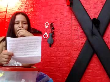 69echeila Chaturbate stream image from October 13, 2025