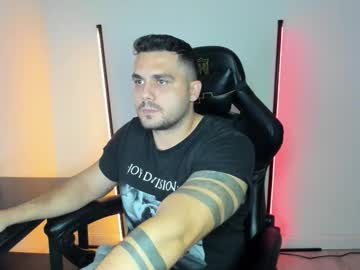 Danielbateson Chaturbate stream image from October 13, 2025