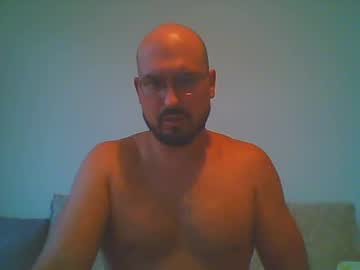 Feetlikke Chaturbate stream image from October 13, 2025