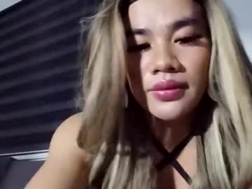 Malia_Nicole Chaturbate stream image from October 13, 2025