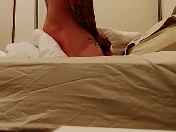 Beekeeper992622498 Chaturbate stream image from October 13, 2025