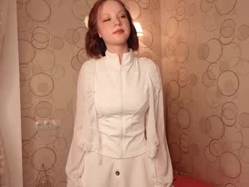 Maisiemiller Chaturbate stream image from October 13, 2025