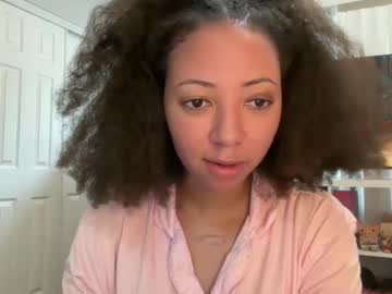Nnionline Chaturbate stream image from October 13, 2025