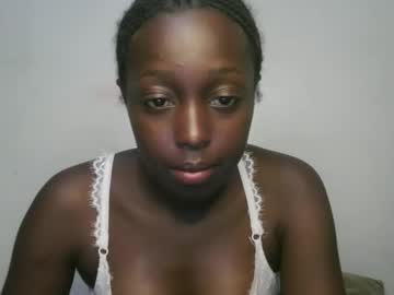 Sexxy_Kyla Chaturbate stream image from October 13, 2025