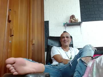 Georgepervertscock Chaturbate stream image from October 13, 2025