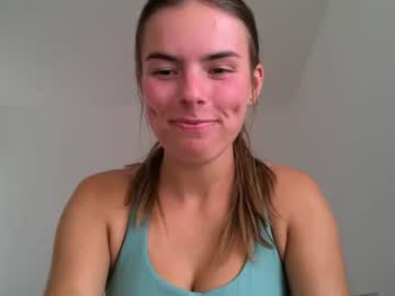 Sophiedove Chaturbate stream image from October 13, 2025
