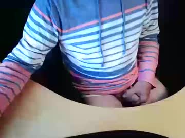 Sensualgentlem Chaturbate stream image from October 13, 2025