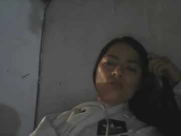 Caroline817712 Chaturbate stream image from October 14, 2025