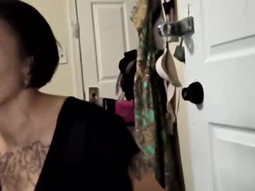 Kimmiemode Chaturbate stream image from October 14, 2025