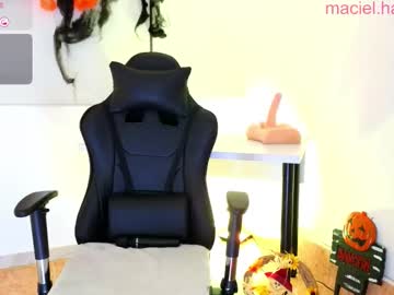 Saramaciel Chaturbate stream image from October 14, 2025