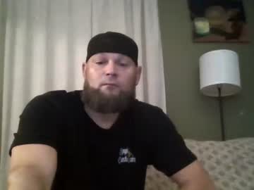 Layinlow42 Chaturbate stream image from October 14, 2025