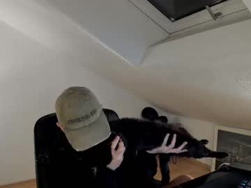 Daimon_Hall Chaturbate stream image from October 14, 2025