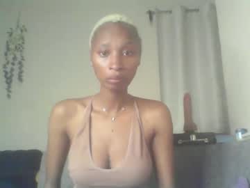 Dkjoy Chaturbate stream image from October 14, 2025