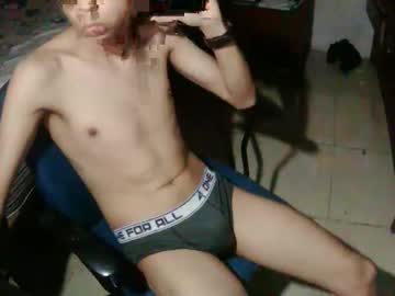Joshuacely604 Chaturbate stream image from October 14, 2025