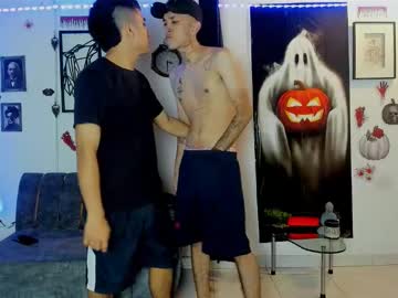 Luxhousexx Chaturbate stream image from October 14, 2025