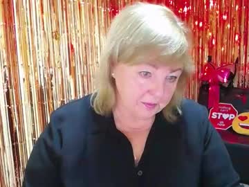 Milenawedxy Chaturbate stream image from October 14, 2025