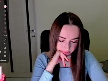 Nikoll_S Chaturbate stream image from October 14, 2025