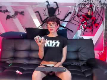 Soro_Lovelyboy Chaturbate stream image from October 14, 2025