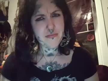 Spirithalloqveen Chaturbate stream image from October 14, 2025