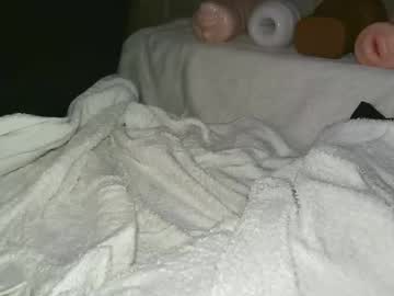 Grizzlybone Chaturbate stream image from October 14, 2025
