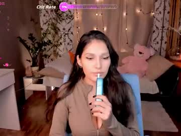 Cutty_Little_Mia Chaturbate stream image from October 14, 2025