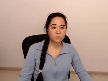 Dinara_Lov Chaturbate stream image from October 14, 2025